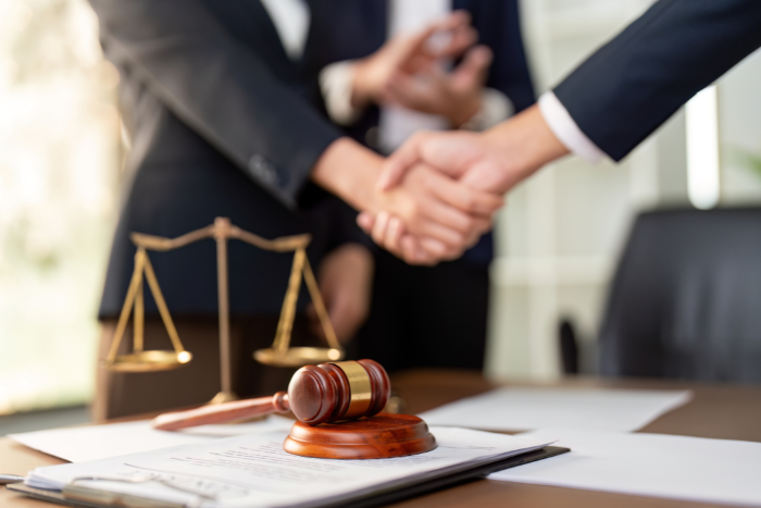 Contracts & Legal Documentation Service